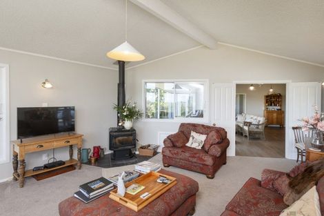 Photo of property in 1105a Back Ormond Road, Waihirere, Gisborne, 4071