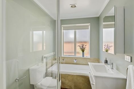 Photo of property in 31 Mount Pleasant Road, Mount Pleasant, Christchurch, 8081