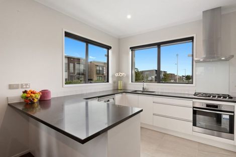 Photo of property in 14 Rangihina Road, Hobsonville, Auckland, 0616