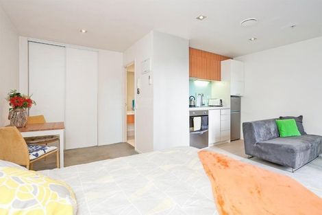 Photo of property in The Docks Apartments, 113/2 Dockside Lane, Auckland Central, Auckland, 1010