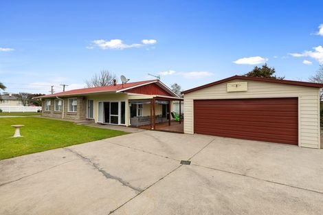 Photo of property in 8 Wyatt Avenue, Te Aroha, 3320
