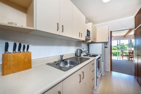 Photo of property in 2/16 Willerton Avenue, New Lynn, Auckland, 0600