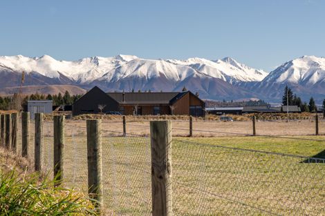 Photo of property in 4 Avlis Place, Twizel, 7901
