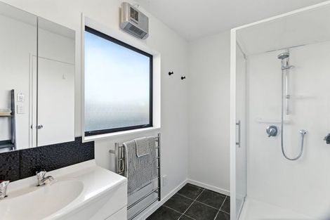 Photo of property in 3b Cobden Place, Woodend, 7610