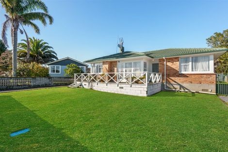 Photo of property in 99 Cargill Street, Papakura, 2110