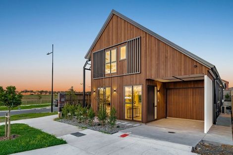 Photo of property in 1 Dorset Down Drive, Karaka, 2580