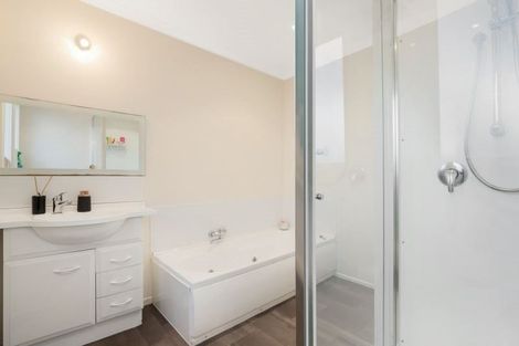 Photo of property in 241 Victoria Street West, Pukekohe, 2120