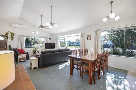 Photo of property in 1 Belgrove Drive, Waipukurau, 4200