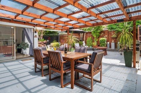 Photo of property in 24 Hedge Row, Sunnyhills, Auckland, 2010