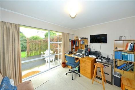 Photo of property in 14 Rosedale Place Avonhead Christchurch City