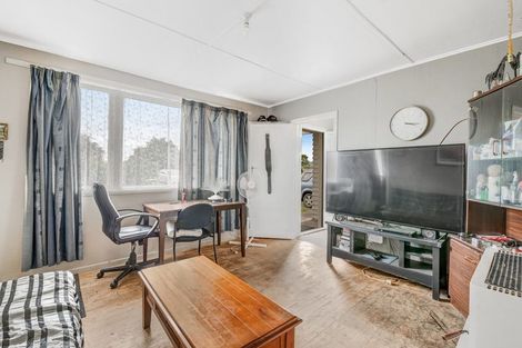 Photo of property in 233 Parkhurst Road, Parakai, 0830