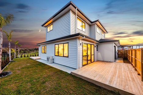 Photo of property in 4 Ahorangi Road, Silverdale, 0932