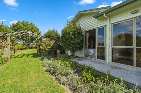 Photo of property in 215 Black Road, Paengaroa, Te Puke, 3189