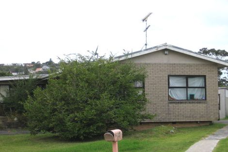 Photo of property in 18 O'donn Avenue, Beach Haven, Auckland, 0626