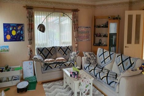 Photo of property in 19 Hoyte Place, Pukehangi, Rotorua, 3015