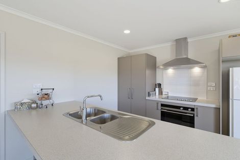 Photo of property in 35 Pakohe Street, Pegasus, 7612