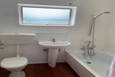 Photo of property in 12 Coubray Place, Botany Downs, Auckland, 2010