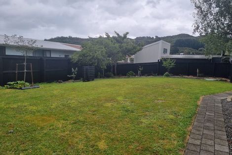 Photo of property in 17 Weymouth Grove, Wainuiomata, Lower Hutt, 5014