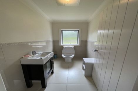 Photo of property in 14 Theodora Place, Mairangi Bay, Auckland, 0630