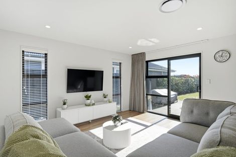 Photo of property in 7 Cam Mill Place, Rangiora, 7400