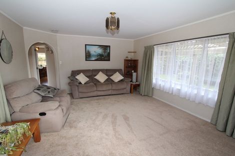 Photo of property in 3 Matilda Place, Weymouth, Auckland, 2103