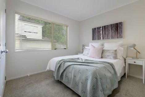 Photo of property in 5a Luana Way, Bucklands Beach, Auckland, 2014