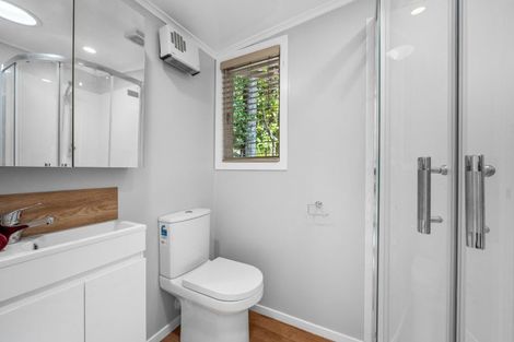 Photo of property in 45 Park Road, Titirangi, Auckland, 0604