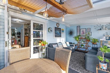 Photo of property in 22 Kauwhata Street, Himatangi Beach, Foxton, 4891