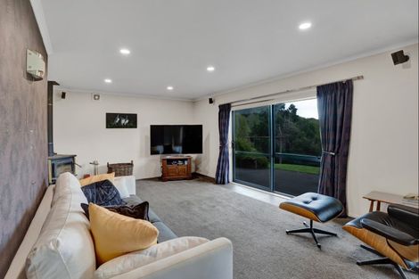 Photo of property in 210 Standish Road, Toko, Stratford, 4392