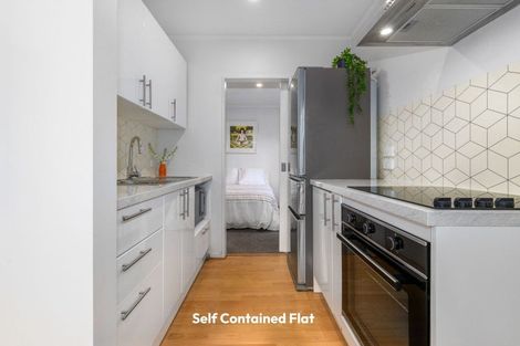 Photo of property in 19 Hillcrest Road, Raumati South, Paraparaumu, 5032