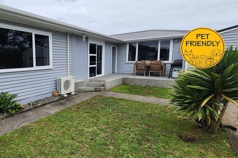 Photo of property in 13e York Crescent, Westown, New Plymouth, 4310