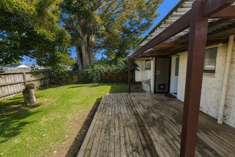 Photo of property in 1 Brynbela Court, Papakura, 2110