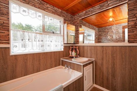 Photo of property in 20 Huruhuru Road, Otatara, Invercargill, 9879