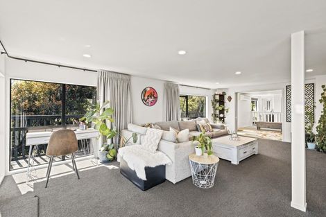 Photo of property in 106 Mount View Road, Bastia Hill, Whanganui, 4500