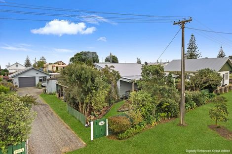 Photo of property in 10 Omanu Street, Koitiata, Whanganui, 4581