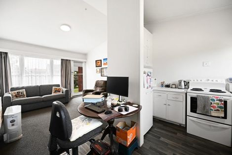 Photo of property in 3/14 Heath Street, St Andrews, Hamilton, 3200