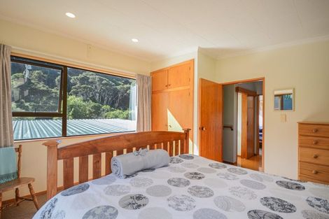 Photo of property in 52 Tikao Bay Road, Wainui, French Farm, 7582