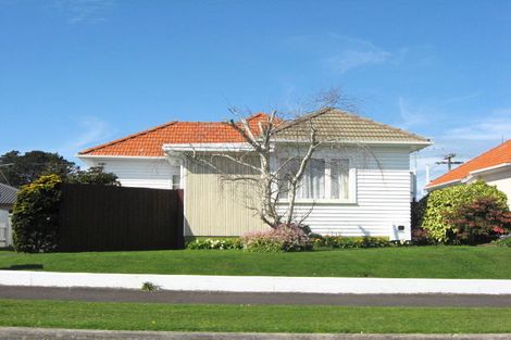 Photo of property in 91 Brooklands Road, Brooklands, New Plymouth, 4310