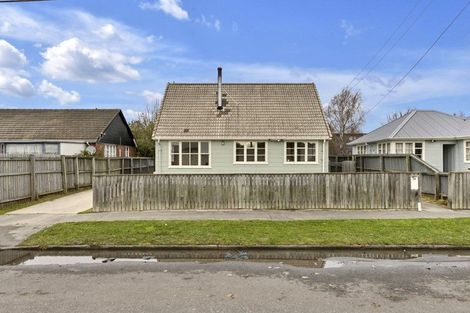 Photo of property in 34 Dunarnan Street, Avonside, Christchurch, 8061