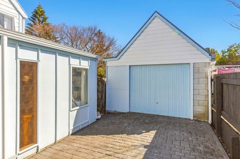 Photo of property in 13 Walton Road, Paraparaumu Beach, Paraparaumu, 5032