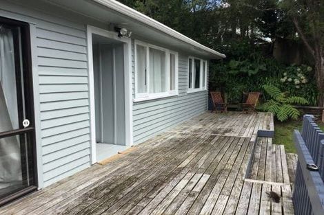 Photo of property in 54 Derwent Crescent, Titirangi, Auckland, 0604