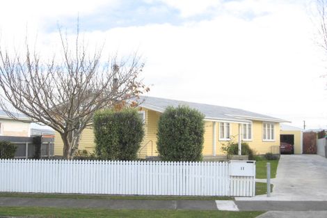 Photo of property in 11 Moore Avenue, Maraenui, Napier, 4110