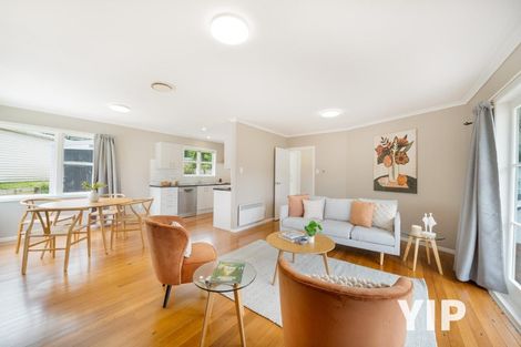 Photo of property in 54 Batchelor Street, Newlands, Wellington, 6037