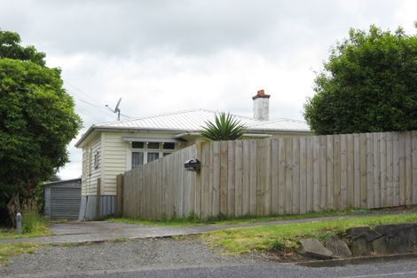 Photo of property in 35 Helvetia Road, Pukekohe, 2120
