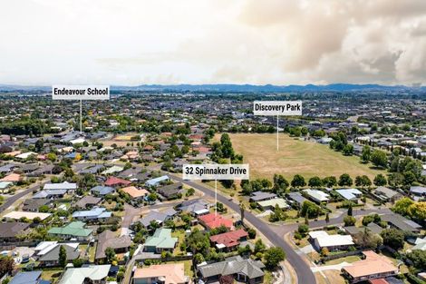 Photo of property in 32 Spinnaker Drive, Flagstaff, Hamilton, 3210