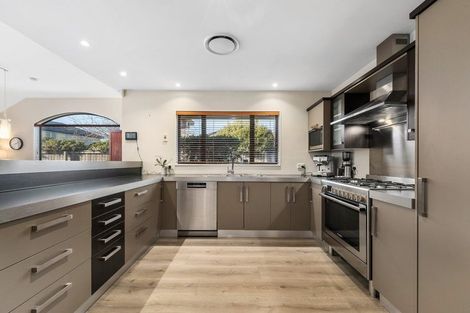 Photo of property in 17 Evergreen Place, Parklands, Christchurch, 8083