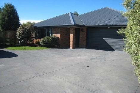 Photo of property in 4 Springwater Avenue, Northwood, Christchurch, 8051