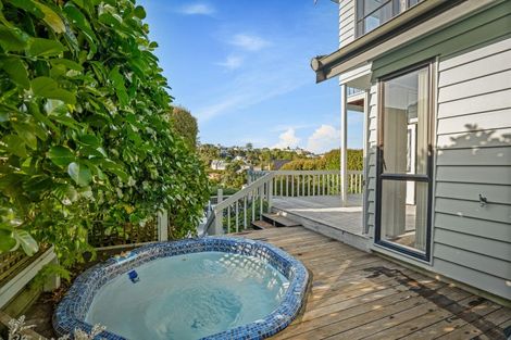 Photo of property in 28 Bellbird Rise, Murrays Bay, Auckland, 0630