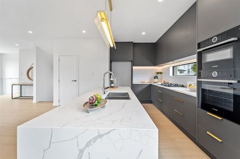 Photo of property in 1/591a East Coast Road, Browns Bay, Auckland, 0632