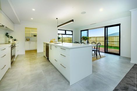 Photo of property in 5 Appaloosa Way, Rolleston, 7614